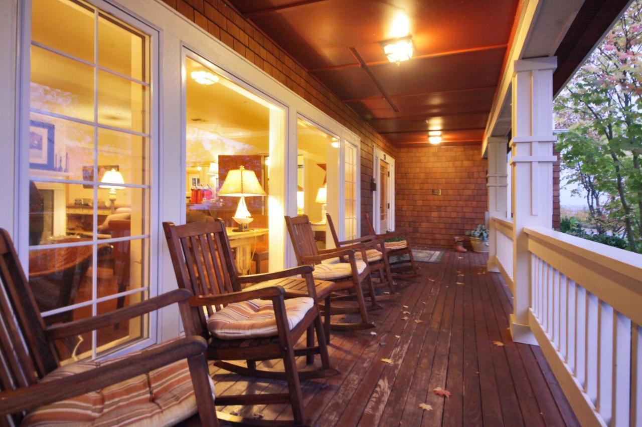 Saratoga Inn Langley Eksteriør billede